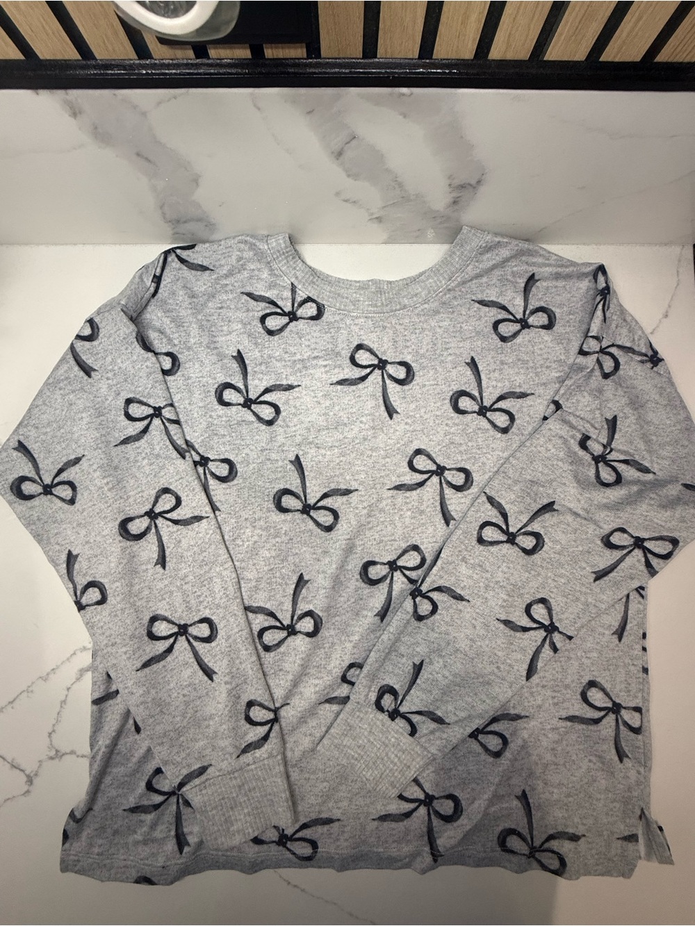 Joyspun Gray Bow-Print Long Sleeve Top